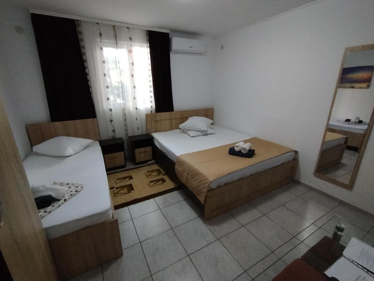 Casa Aura 1 Hotel Costinesti Luaran gambar